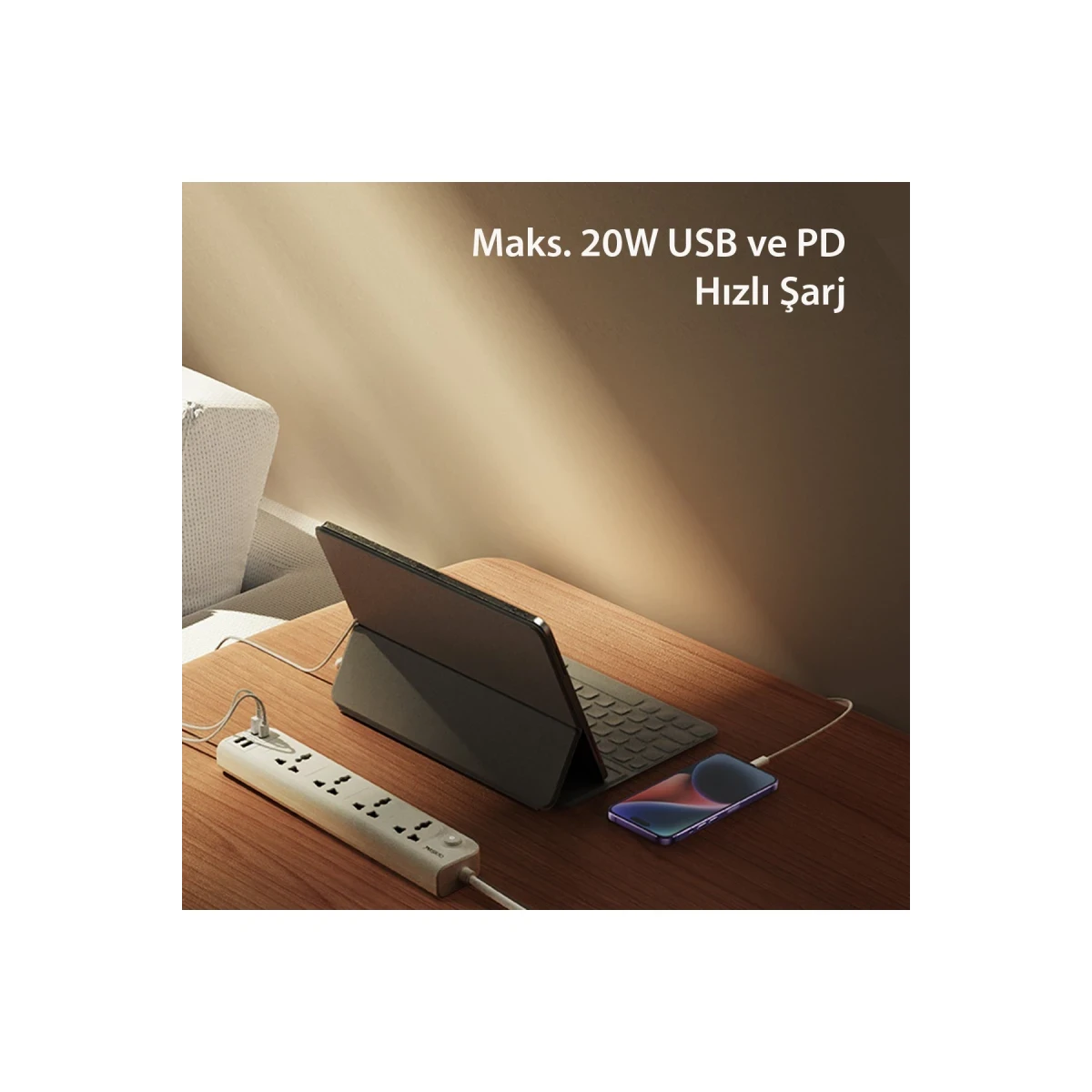 Yesido MC18 8in1 3 Adet Usb 1 Adet Type-C ve 4 Adet Priz Dönüştürücü 2M - Beyaz