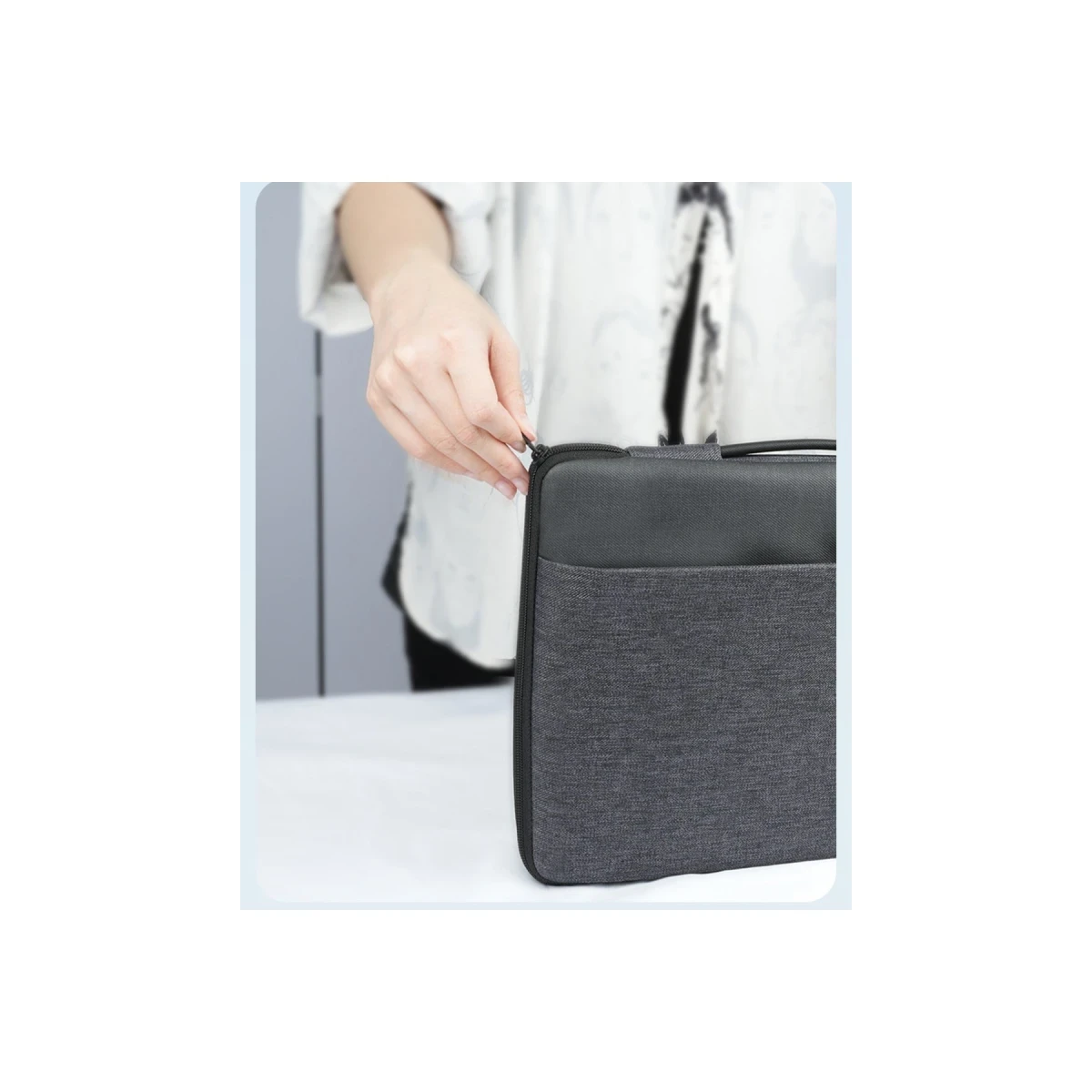 Yesido WB30 Polyester 600D Kumaşlı 16 inç Laptop Çantası - Gri